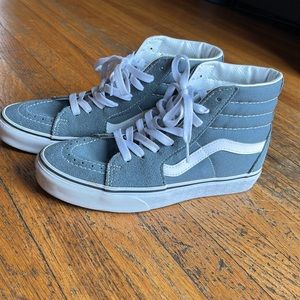 SK8 HI light blue vans